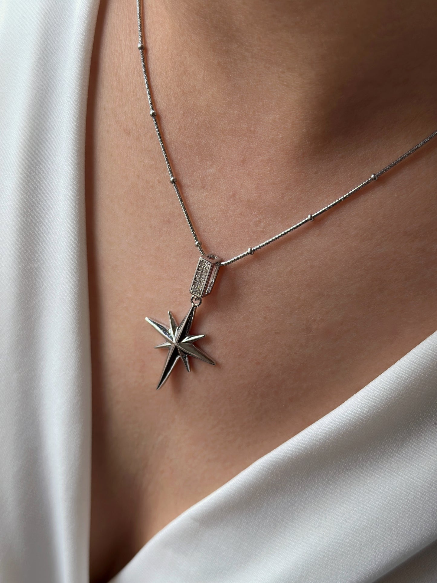 Çelik North Star Kolye